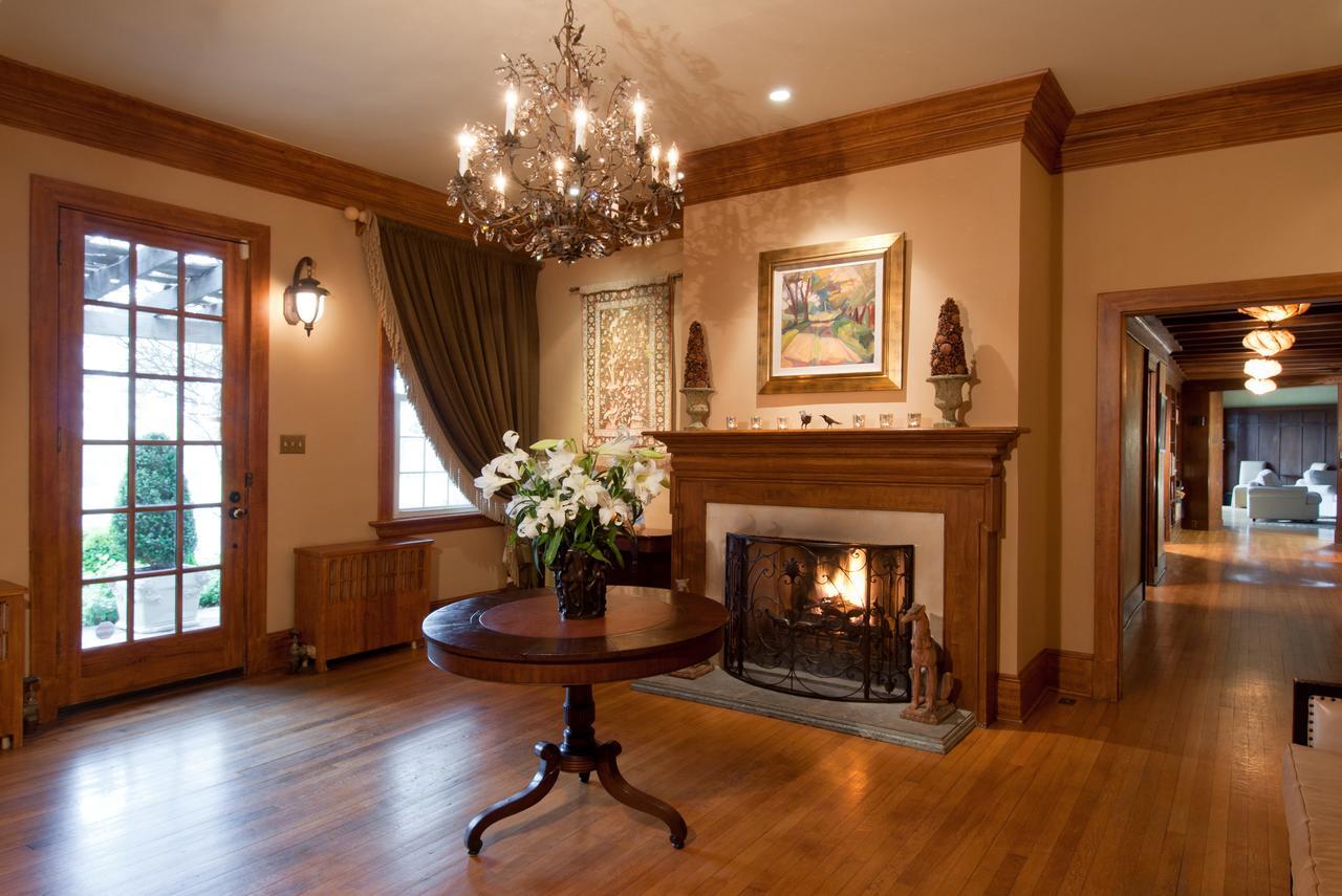 Bed and Breakfast Glen Gordon Manor Huntly Екстер'єр фото